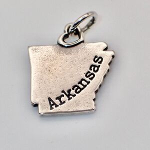NEW James Avery My Arkansas Sterling Silver Charm State Outline Small